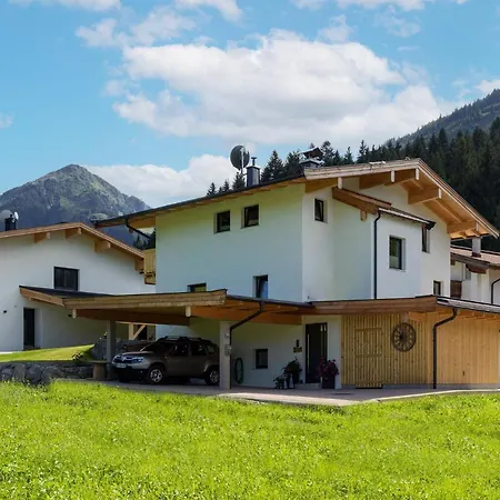 Haus Brixenbach Lägenhet Brixen im Thale